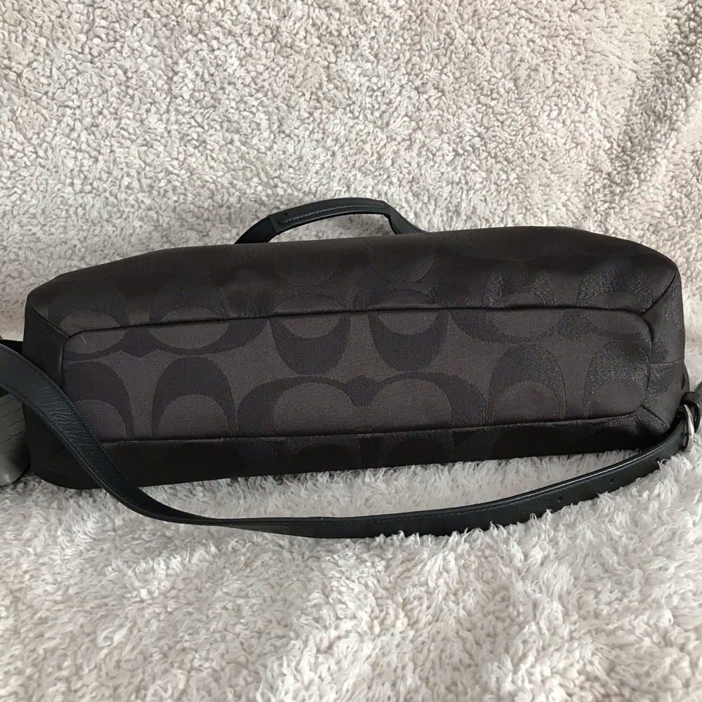 NWOT Coach black bag - Picture 6 of 8